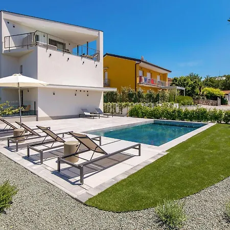 Awesome Apartment In Omisalj Apartman Omisalj