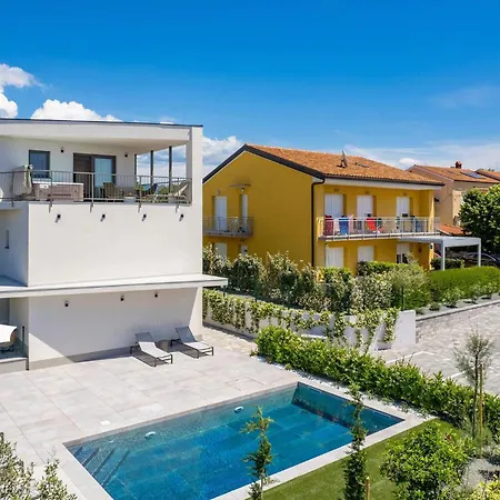 Awesome Apartment In Omisalj Omisalj