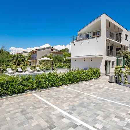 Awesome Apartment In Omisalj Apartman Omisalj