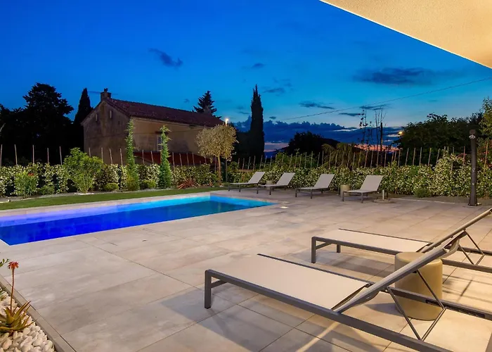Awesome Apartment In Omisalj Omišalj
