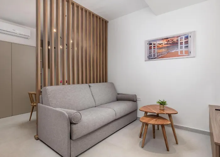 Awesome Apartment In Omisalj * Omišalj